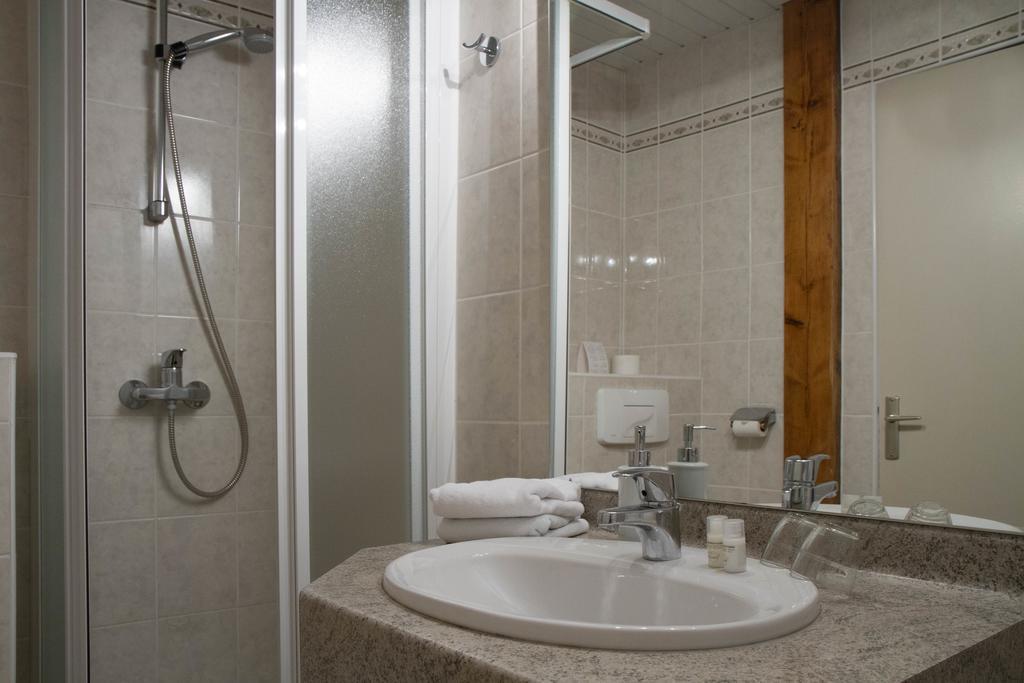 Hotel Kieffer Itterswiller Room photo